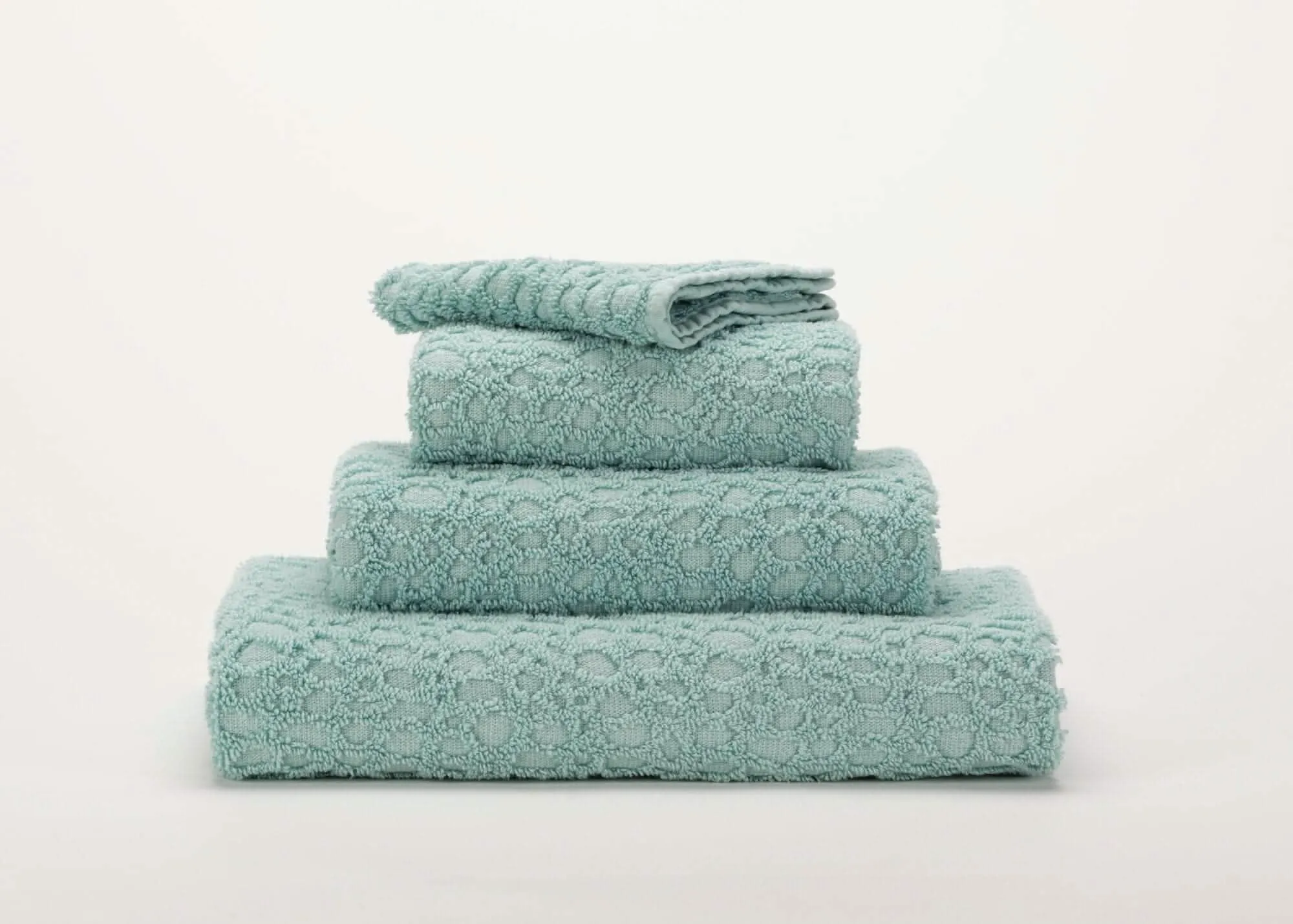 Lodge Pool Towels (39 x 59" | 100 x 150 cm)