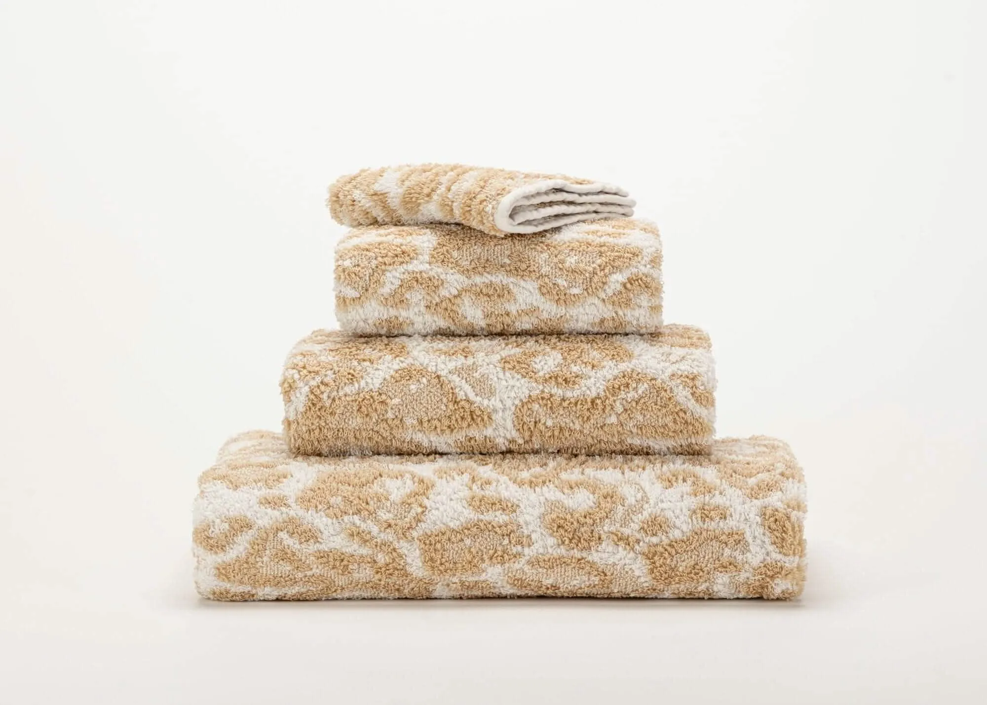Sauvage Pool Towels (39 x 59" | 100 x 150 cm)